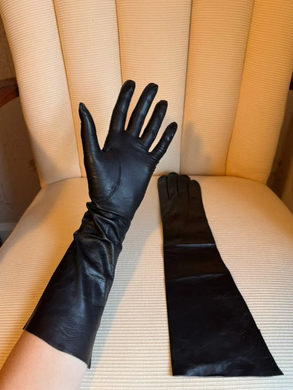 Vintage Hudson's Detroit Real Kid Leather Gloves Made in France Size 7
